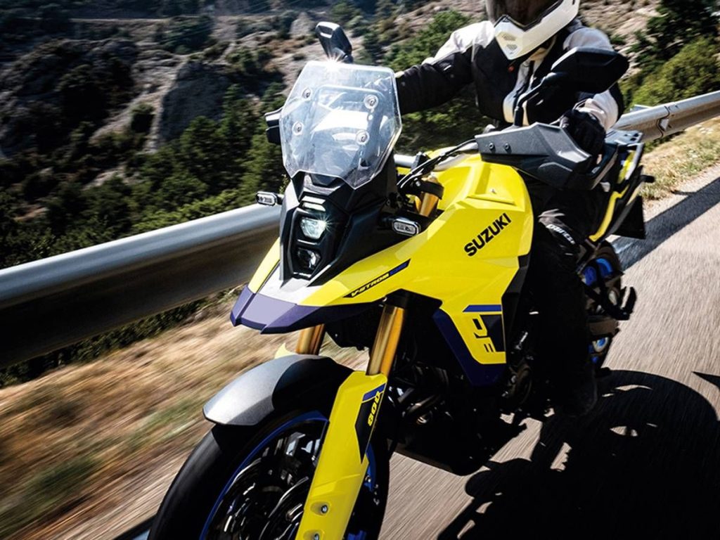 在车色阵容与配备方面则延续过往型号，保留了该系列深受骑士青睐、易于驾驭的冒险旅行车（Adventure Tourer）性格。