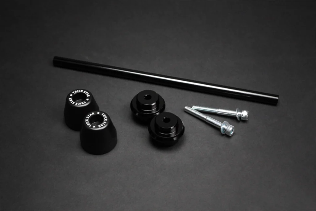 Kawasaki-Z650RS-前輪軸防倒球-保護滑塊-TRICK-STAR-保護前叉底部-Axle-Sliders