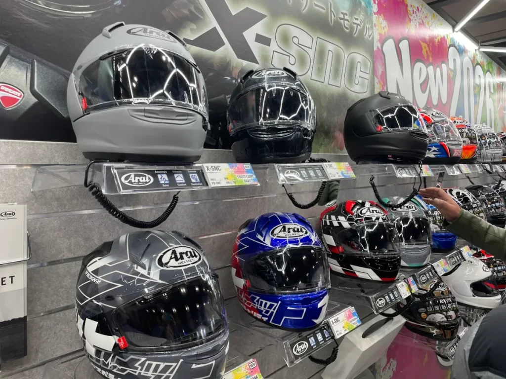 素色版售价为 69,300 日圆,预计今年 7 月底上市;彩绘版则以年内推出为目标准备中。