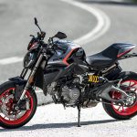 2026 Ducati Monster 890 褪去钢管的第五代猛兽！