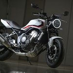 独家专访｜2026 新型 Honda CB400SF 复活关键！没有 VTEC 为何还能体验两段加速感？