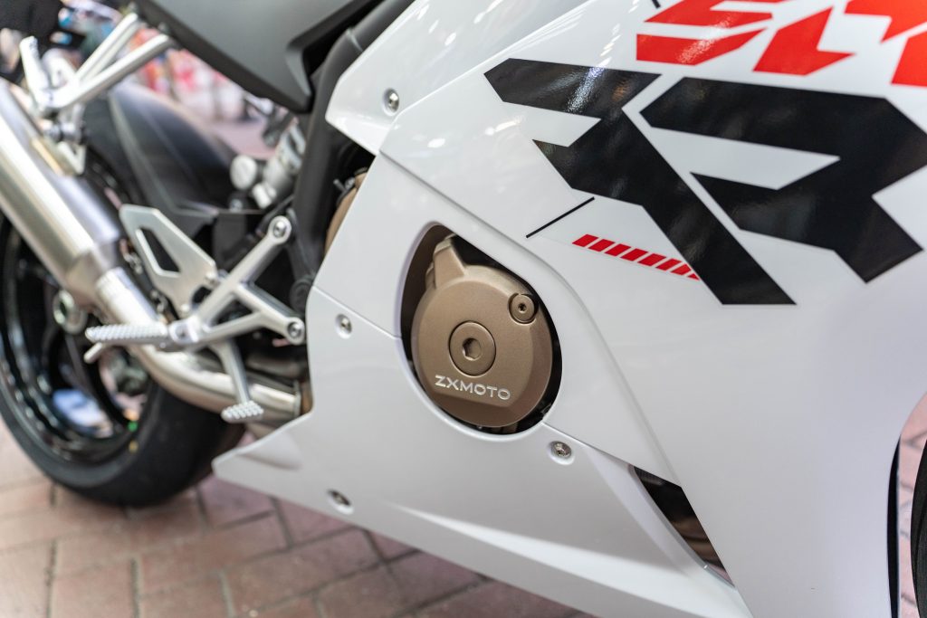 全新設計的470cc 直列四缸引擎