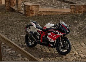 Bimota以Ninja ZX-4RR為基礎推出數十年來最親民車款