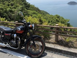 养车负担低、骑乘轻松才是真魅力｜KAWASAKI W800 车主心得【Webike爱车特辑】