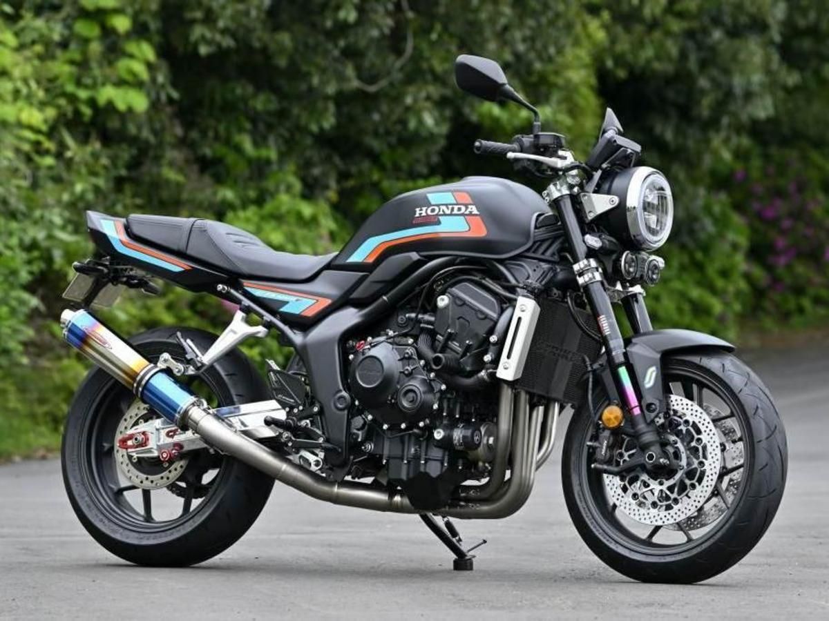 STRIKER推出CB1000F专用JMCA全段排气管｜经典圆形钛合金尾段＋50%轻量化登场