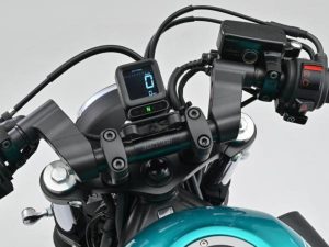 【新產品】Daytona推出CUBE電子式速度／轉速表！方塊造型多功能儀表登場　IP67防水