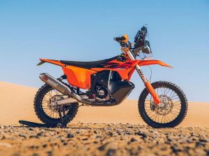 KTM 450 Rally Replica 2027限量发售｜达卡拉力赛DNA注入 100台限量抢先看