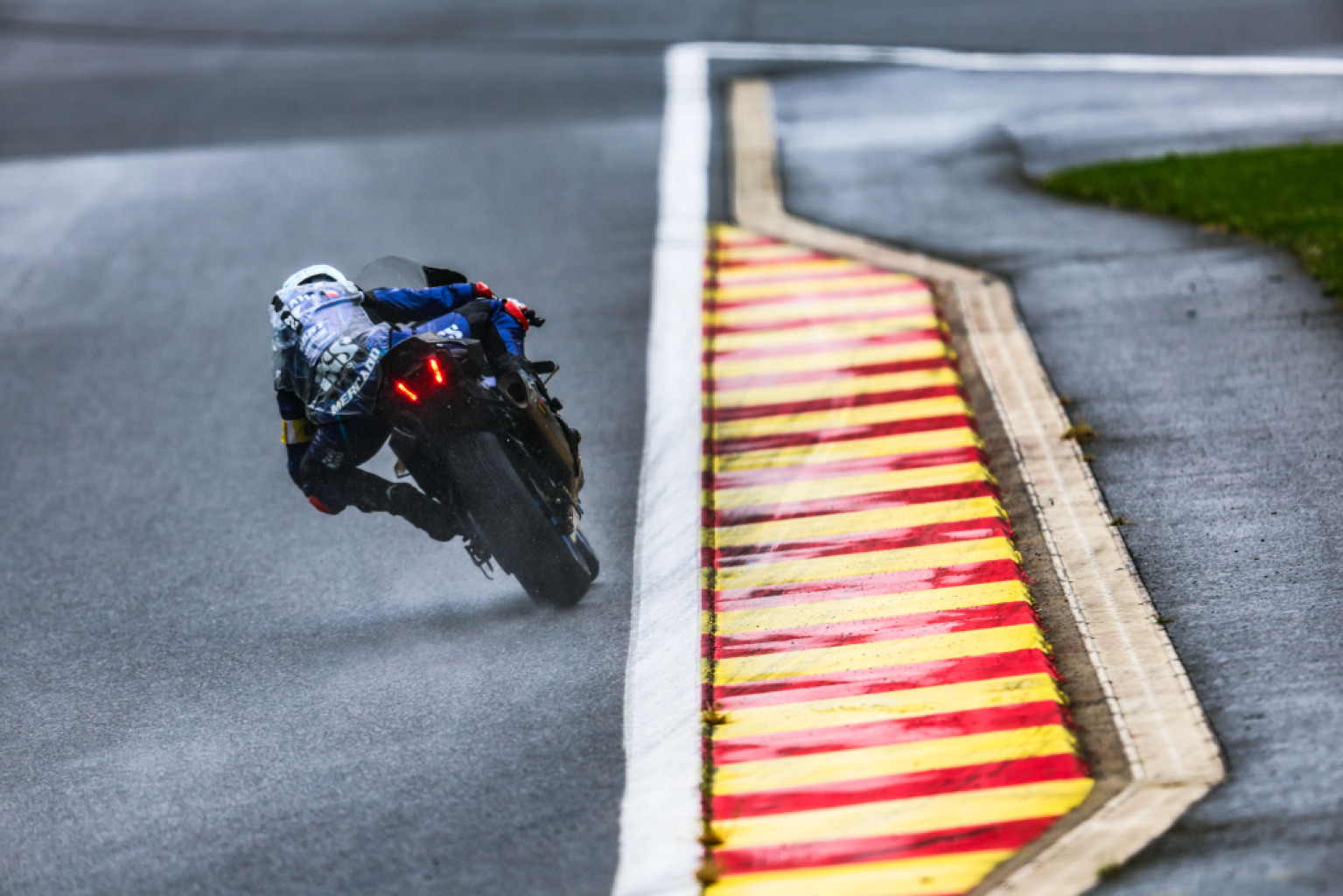 2026斯帕8小時耐力賽自由練習｜YART Yamaha濕地稱霸 2:32.489領先