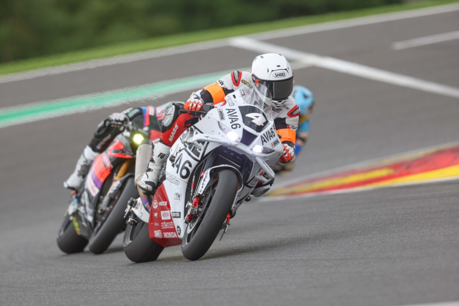 FIM EWC斯帕8耐|Tati Team AVA6 Racing第五名完賽 最佳私人車隊+最佳Honda+最佳Pirelli三料殊榮