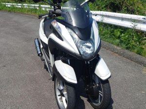 YAMAHA Tricity 125车主评价｜9万公里高里程好奇心购入 过弯稳定性极佳但操控偏重【Webike爱车精选】