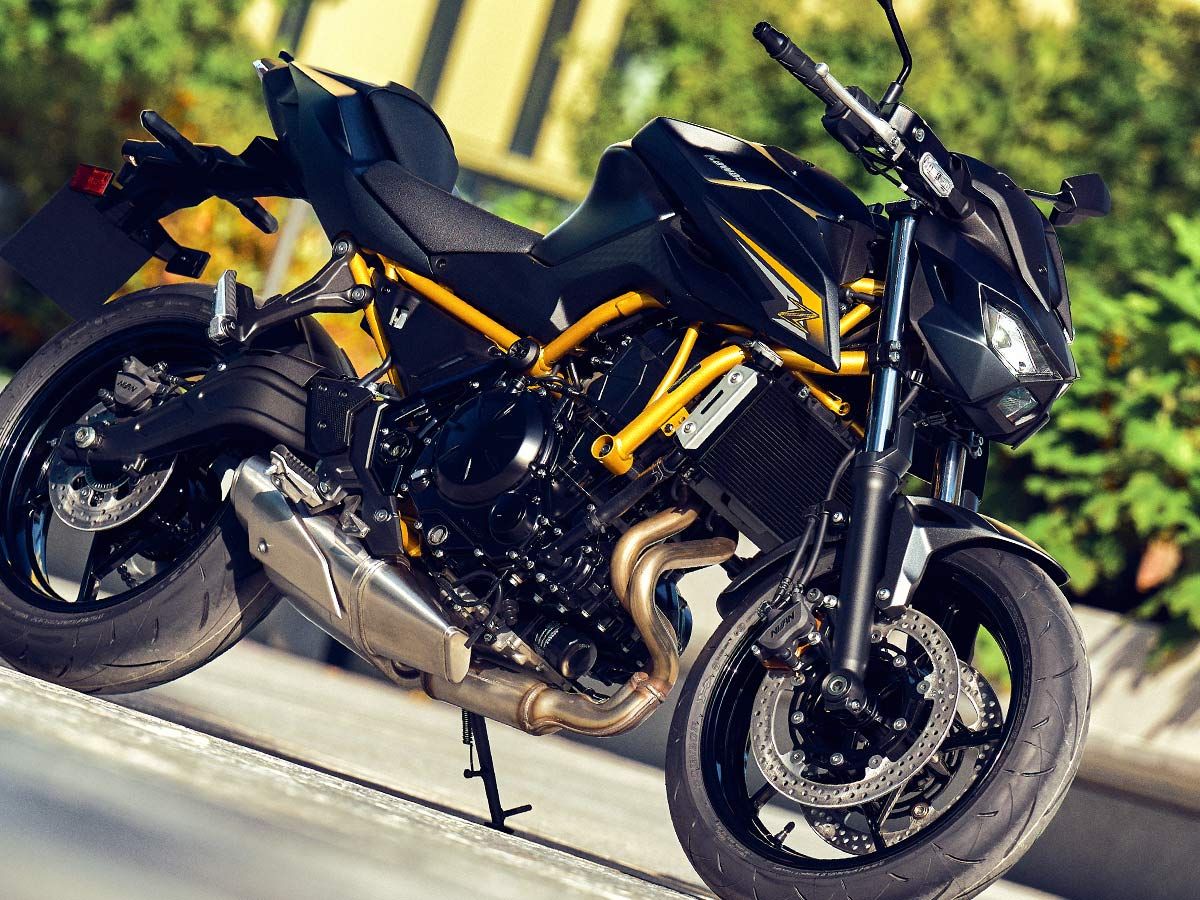 【新車】2026 Kawasaki Z650正式發表！全新Z家族侵略造型登場　TFT儀表與電子配備同步升級