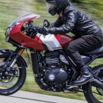 【试驾】Triumph Thruxton 400｜正统咖啡赛车风格再现 42PS单缸引擎畅快体验