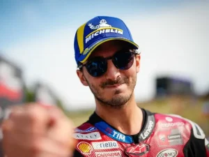 【MotoGP重磅轉隊】Francesco Bagnaia 2027年加入Aprilia Racing！簽訂4年長約與Marco Bezzecchi組成義大利雙王陣容