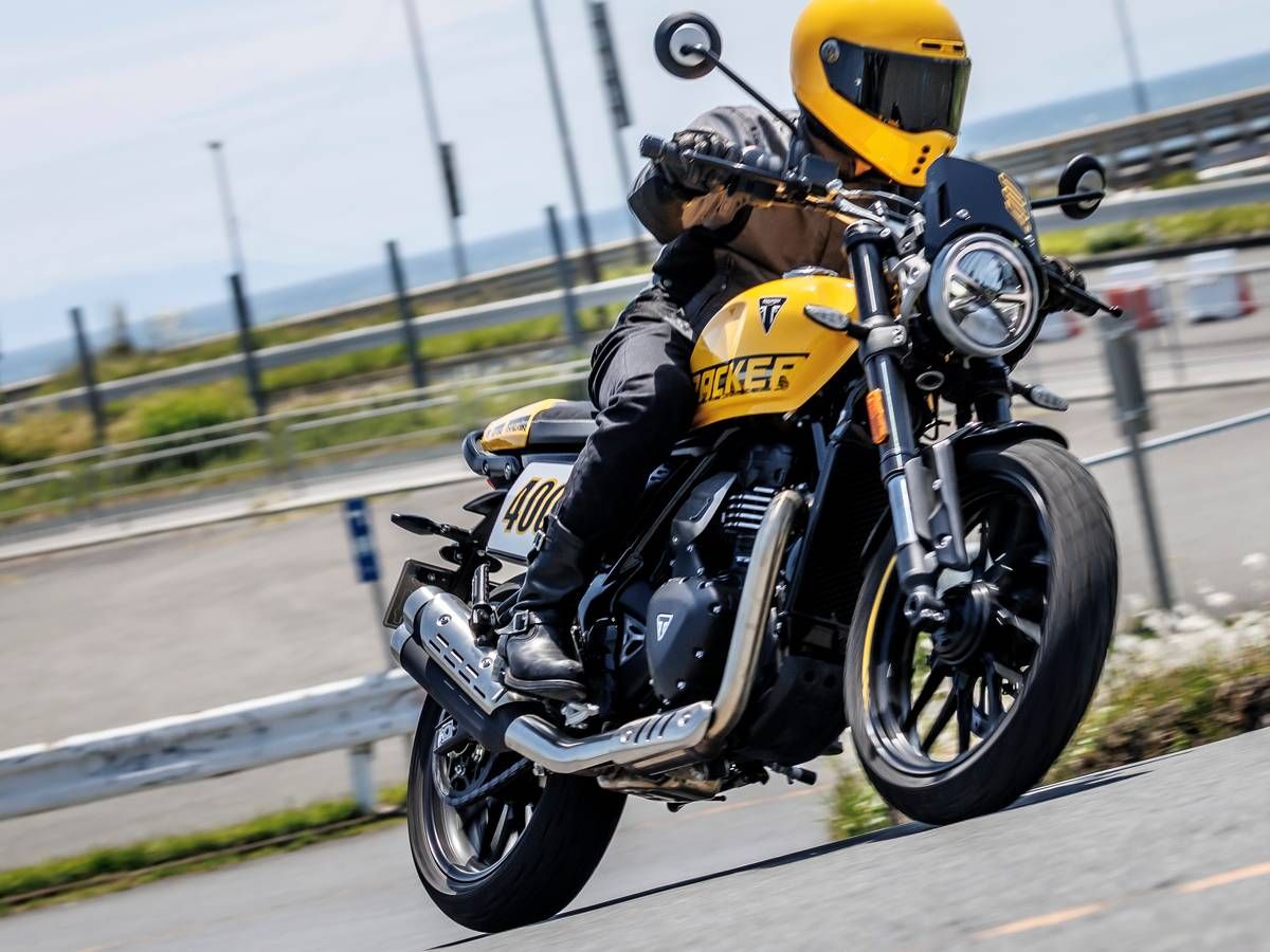 Triumph Tracker 400試駕報告｜42PS Dirt Tracker風格寬把操控輕快 街頭越野兩相宜