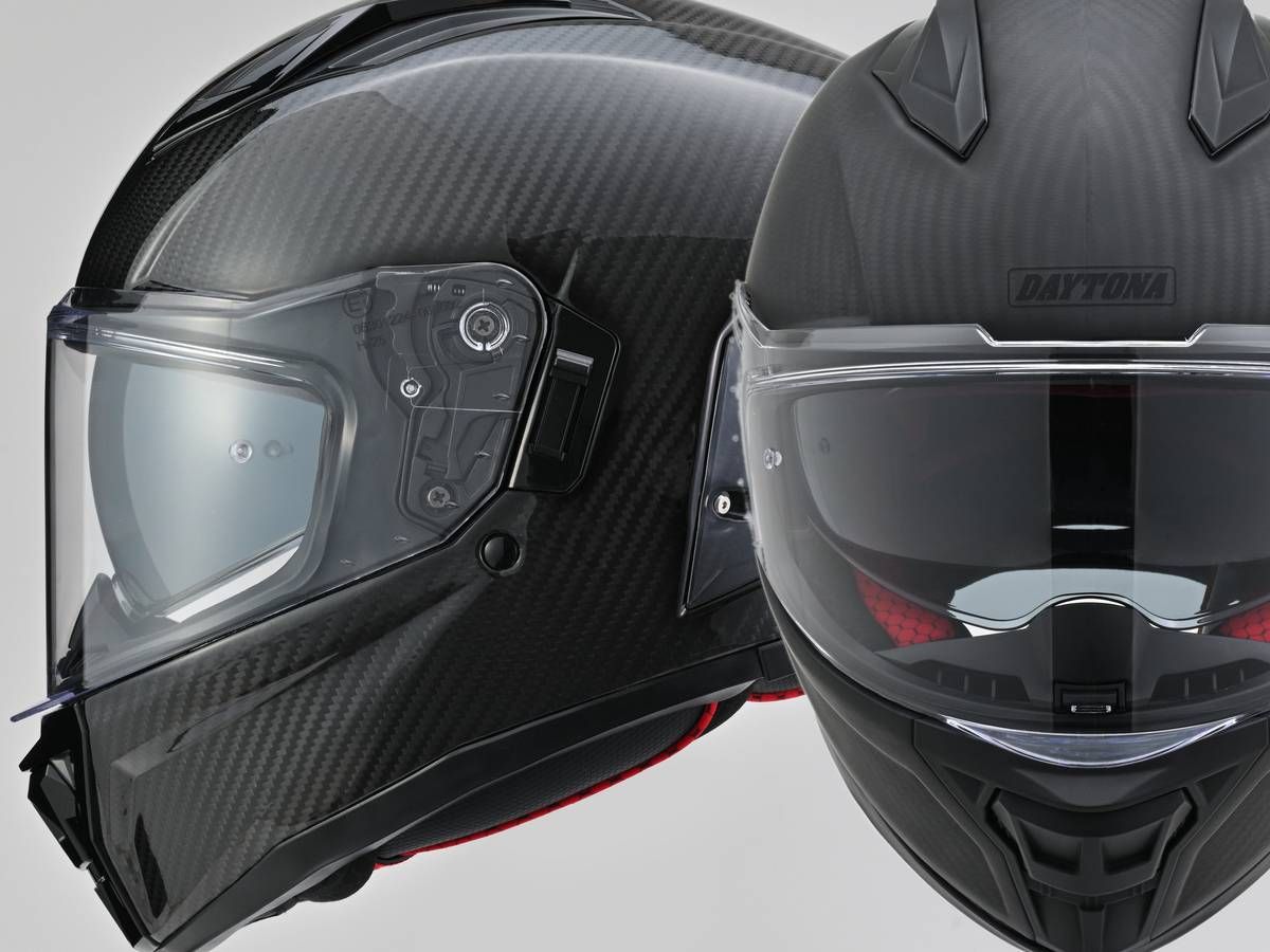 Daytona「DN-011RC」碳纖維全罩安全帽新登場，輕量化與高性價比兼得！