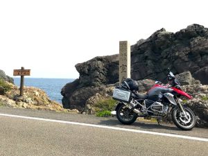 日本高知县摩托车旅游路线推荐｜海岸公路、天空林道、四万十川沉下桥10大必访景点