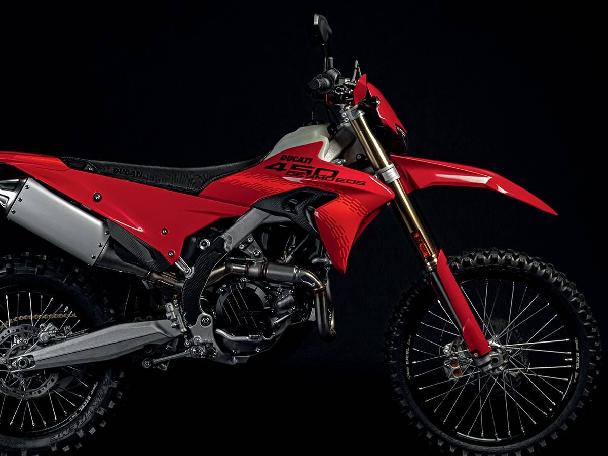 Ducati DESMO450 EDS欧洲发表｜品牌首款越野耐力赛车Desmodromic引擎公道合法上路