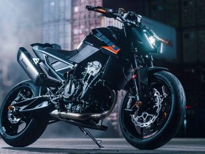 【新車】KTM 2027年式「790 DUKE」日本正式導入！Super Duke同款異形頭燈×WP BRAKING SYSTEM全面進化登場