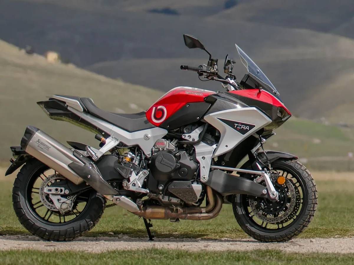 Bimota TESI H2 TERA日本上市｜998cc機械增壓200PS＋中置轉向系統 638萬日圓7月發售