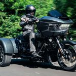 【新车试驾】大改款Harley-Davidson三轮车“Road Glide 3”骑乘体验！后悬吊全面革新史上最大改款
