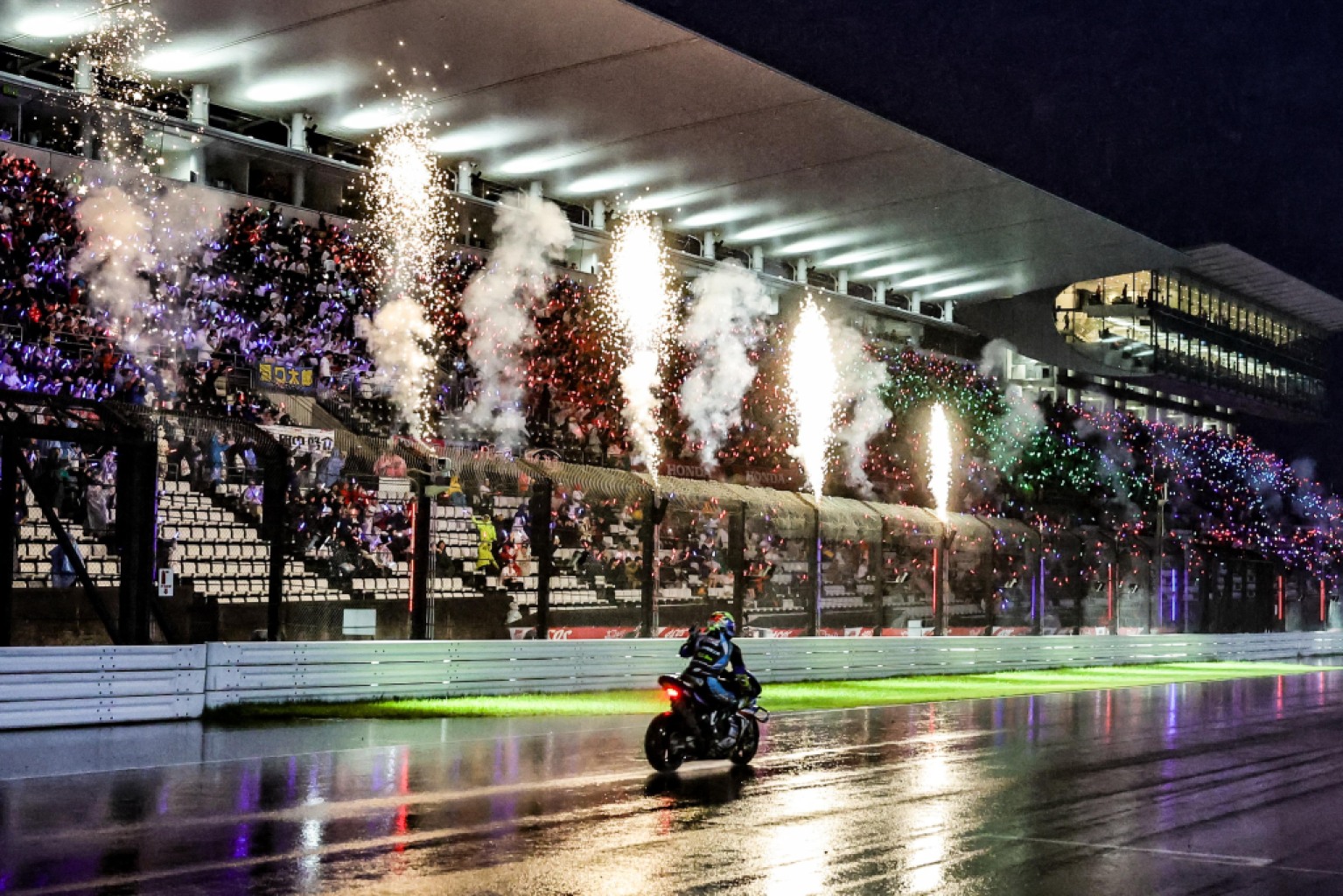 2026鈴鹿8耐數據總整理|第47屆賽事紀錄、Honda五連霸、BMW首登頒獎台 | FIM耐力世界錦標賽