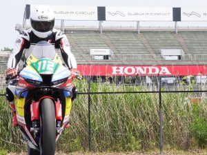 【2026鈴鹿8耐】汽車頭燈廢料再生3D列印號碼牌！Honda Tochigi Racing挑戰賽道環境永續驗證