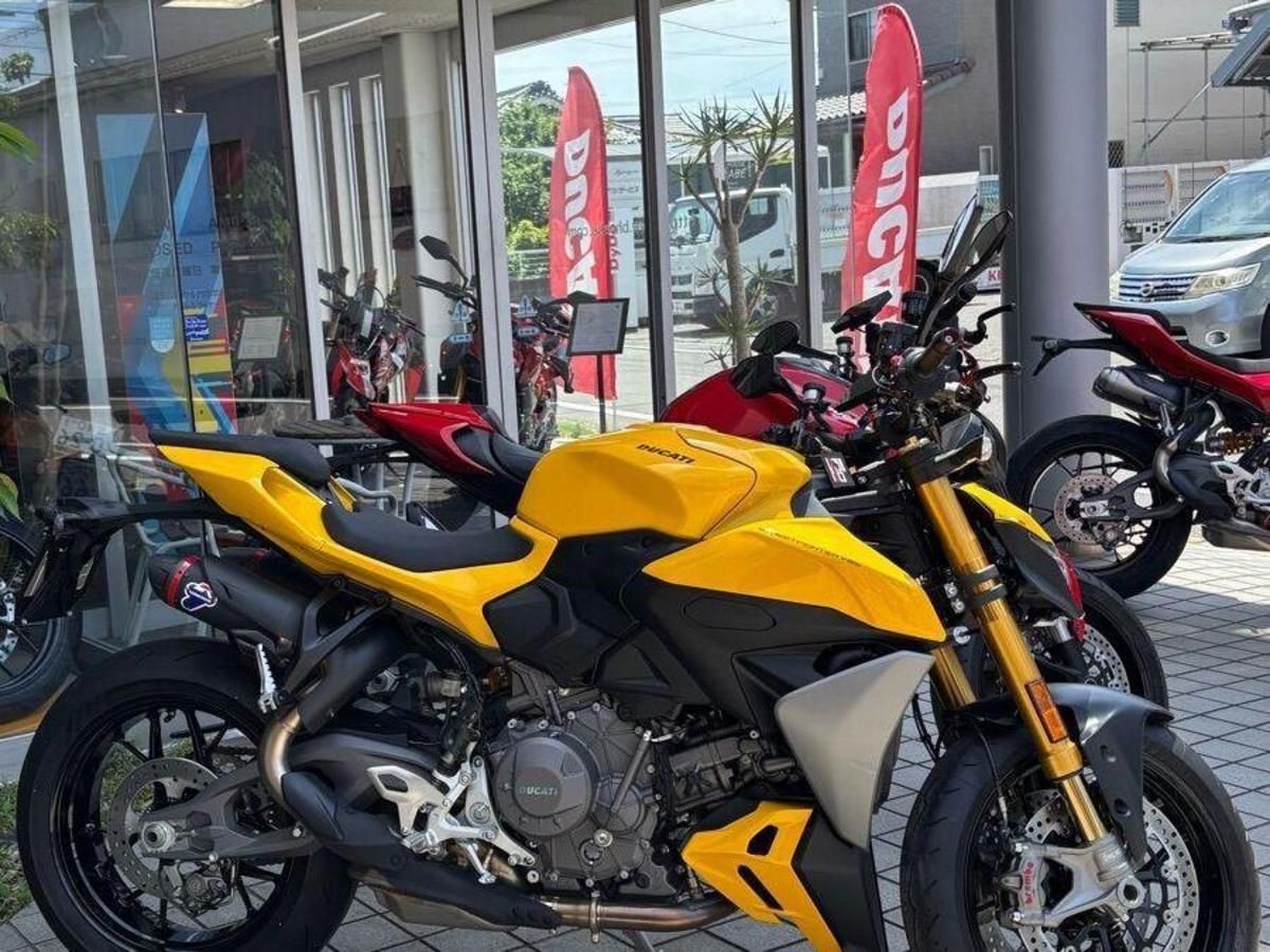 Ducati Streetfighter V2 S車主評價｜890cc Naked跑車×Ohlins懸吊×鮮豔黃色「THUNDERBOLT PIKACHU」旅行體驗【Webike愛車精選】