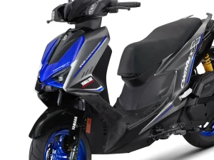 【新车】Yamaha“CYGNUS X SPECIAL EDITION”限量800台8月25日于日本发售！YZF-R1M风格×金色卡钳×麂皮碳纤维座椅
