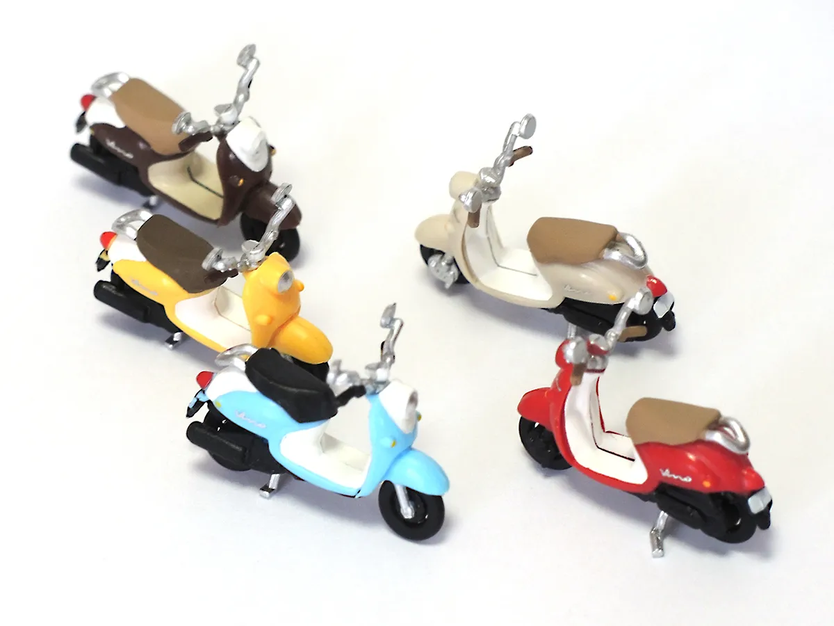 【開箱評測】Toys Cabin 1/64 YAMAHA Vino 模型鑰匙圈登場！精緻還原經典速克達