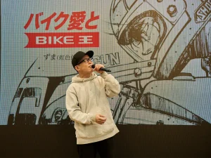 機車王新CM持續採用「バリバリ伝説」！ 在澀谷車站前大型螢幕舉辦大使「ずま（虹色侍）」的發表演唱會！
