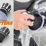 Daytona「BALL GRIP BRUSH」球型握把刷添加洗車樂趣｜軟毛×硬毛兩款、高抓握橡膠握把、可站立設計