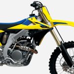 【新車】Suzuki「RM-Z250」2027年式發表！符合FIM噪音規範×KYB前後懸吊重新調校×249cc越野賽車升級