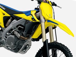 【新車】Suzuki「RM-Z450」2027年式發表！懸吊從SHOWA換為KYB×排氣管符合FIM音量規制×進氣效率提升