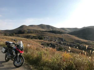 【日本两周骑士精选】福冈县机车骑行景点10选｜平尾台喀斯特公路、志摩Sunset Road、太宰府天满宫到在地美食完整攻略