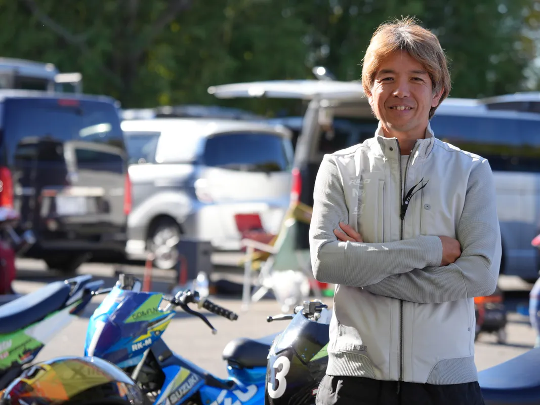「彷彿只要一笑就能被原諒……難以言喻的明星氣質」迷你摩托車賽車夥伴武田雄一憶阿部典史Norick｜連載#25