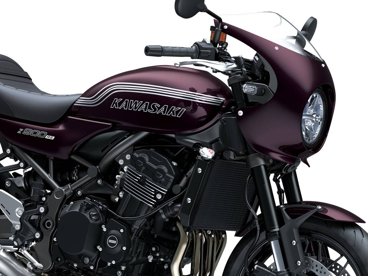 【新車】Kawasaki Z900RS CAFE 2027年式登場！Cafe Racer風格新色「糖果調紅色」取代烏木黑8月1日發售