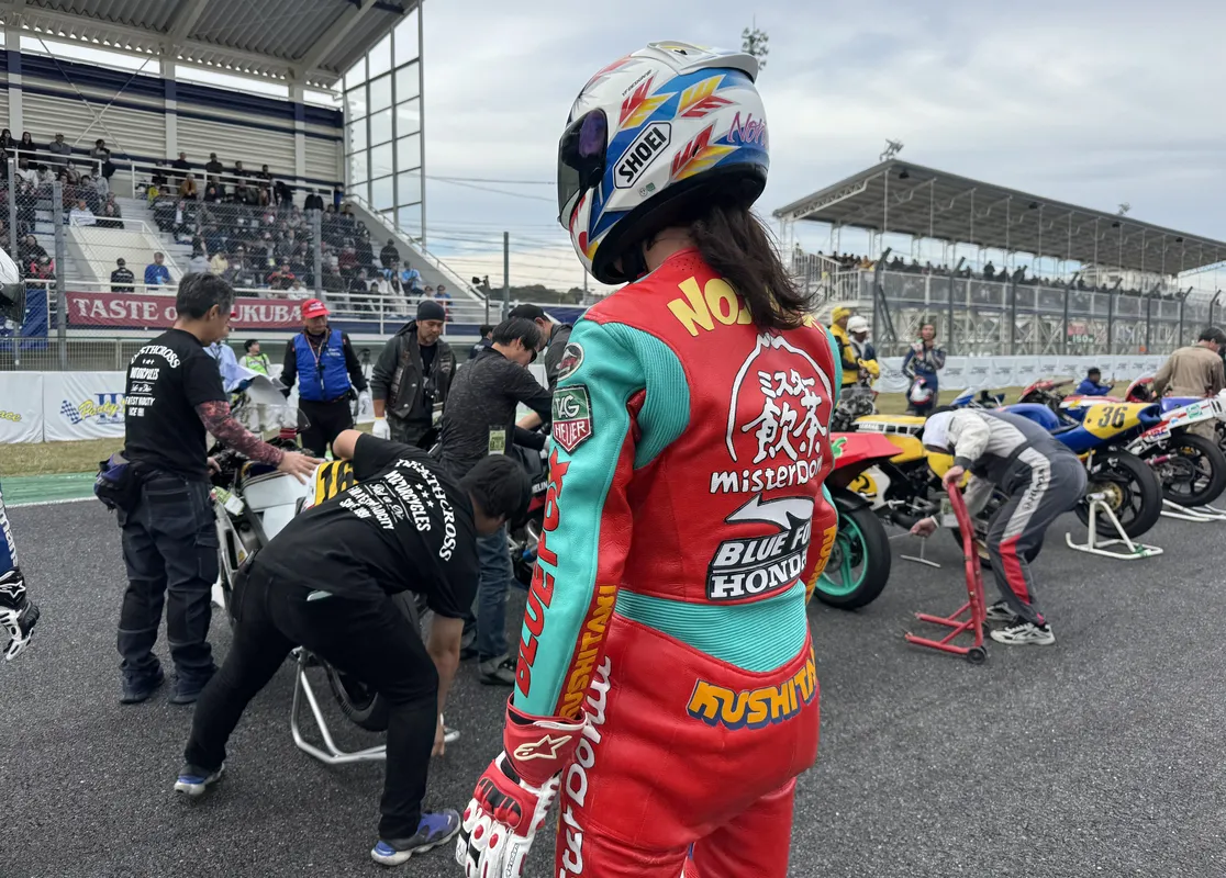 「Norick的跑法很難模仿」神似者小川勉×Cosplay複刻1994年外卡NSR500×Rock’n Roll Riders憶阿部典史Norick｜連載#33