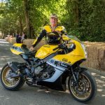 【Goodwood Festival of Speed】Kenny Roberts騎乘XSR900 GP黃黑塗裝爬坡賽！Wayne Rainey版同步展出×YZR500傳奇實車亮相