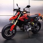 2026 Ducati Hypermotard V2 再次破格玩樂與性能的平衡點