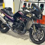 Kawasaki“GPZ900R”车主评价｜儿时憧憬2001年式实现×厚重个性外观×老车共存哲学“半哄半骗”【Webike爱车精选】