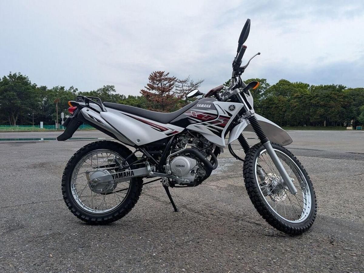 Yamaha「XTZ125」車主評價｜化油器×腳踏啟動×手動離合器的三重樂趣×海外製越野通勤機！【Webike愛車精選】