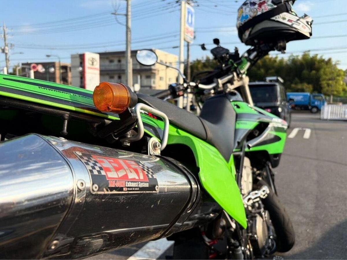 Kawasaki D-TRACKER｜新手入門首選！輕巧滑胎車「綠色惡魔」【Webike愛車精選】