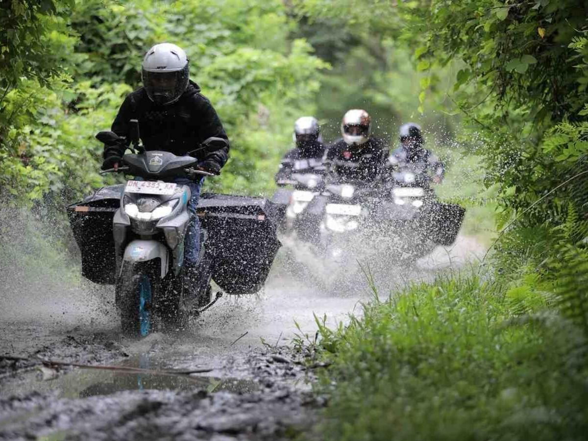 榴槤100公斤、鮪魚60公斤照扛！YAMAHA印尼125cc速克達Gear Ultima 2740公里耐操實測