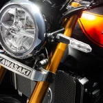【新產品】ARCHI「2026年式Z900RS SE用銘牌套組」預購開始！行車記錄器專用支架對應×BIG龍頭標誌×9月上旬出貨