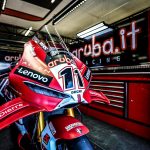 Ducati Panigale V4R 提前稱霸 WorldSBK！多寧頓公園站勇奪車隊、製造商雙料年度冠軍