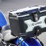 Kaedear“X-LAND铝合金后箱 XLD-Y”安装实测！铝合金车身×不锈钢锁定机构×45L安全帽刚好放入×黑色/银色3尺寸展开