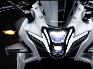 【海外新車】Suzuki「GSX250R-F」中國發表！VVL可變汽門×29PS×定風翼×TFT智慧連動×新車動態關注