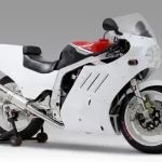 YOSHIMURA「初期型GSX-R750/1100用機械曲Cyclone全段排氣管」！復刻當時規格徽章×A/F傳感器接頭×JMCA認證×176,000日圓