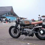 MOTOR FORCE客製「1980年式BMW R65」Brat×Scrambler風格！翹管×前叉3英寸短化×IKON避震×Motogadget儀表