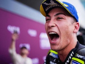 【MotoGP英國站決賽】Raúl Fernández本季首勝×Martin第二×Bezzecchi第三！小椋藍退賽×Aprilia包辦頒獎台